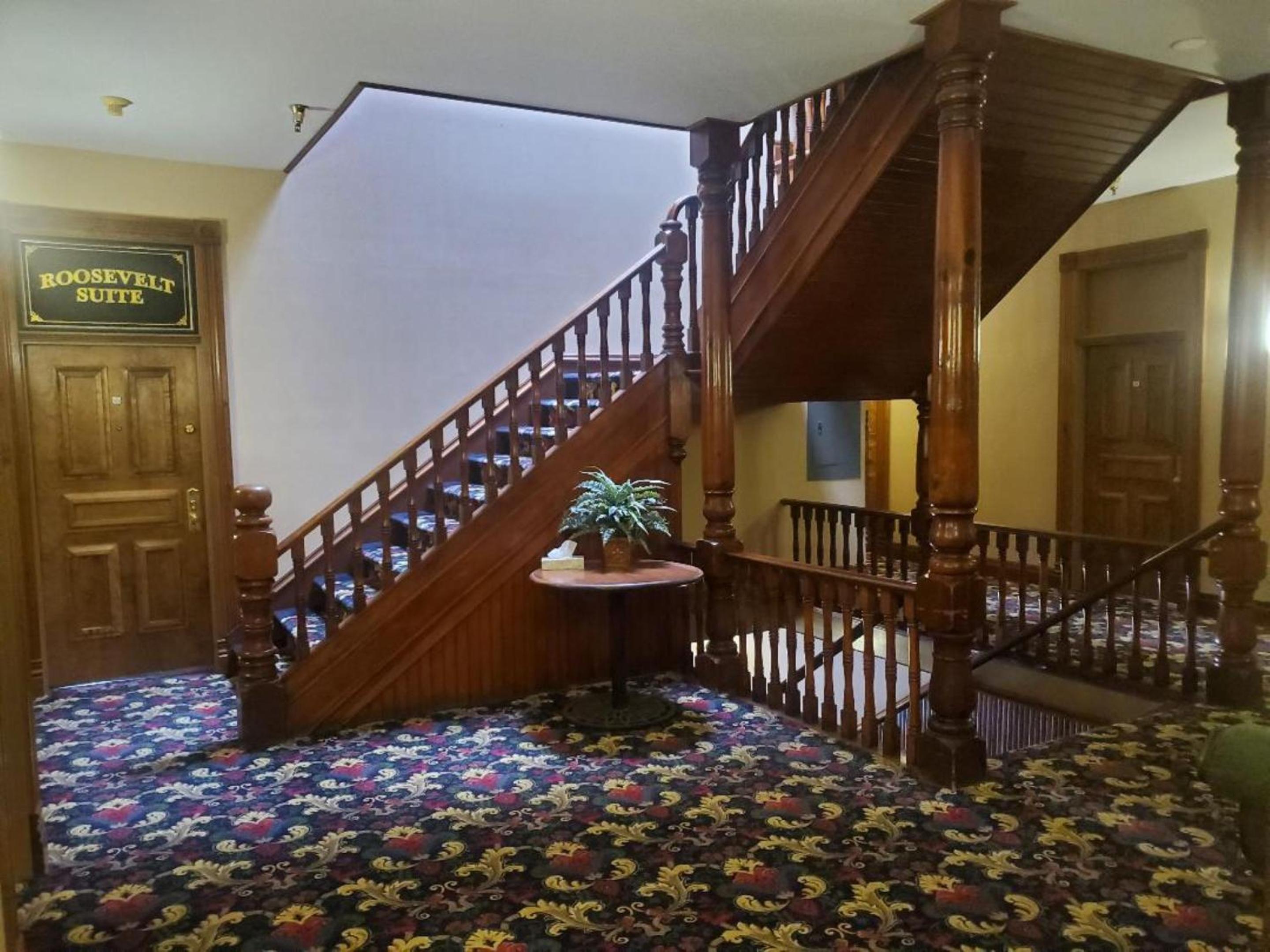 Historic Bullock Hotel