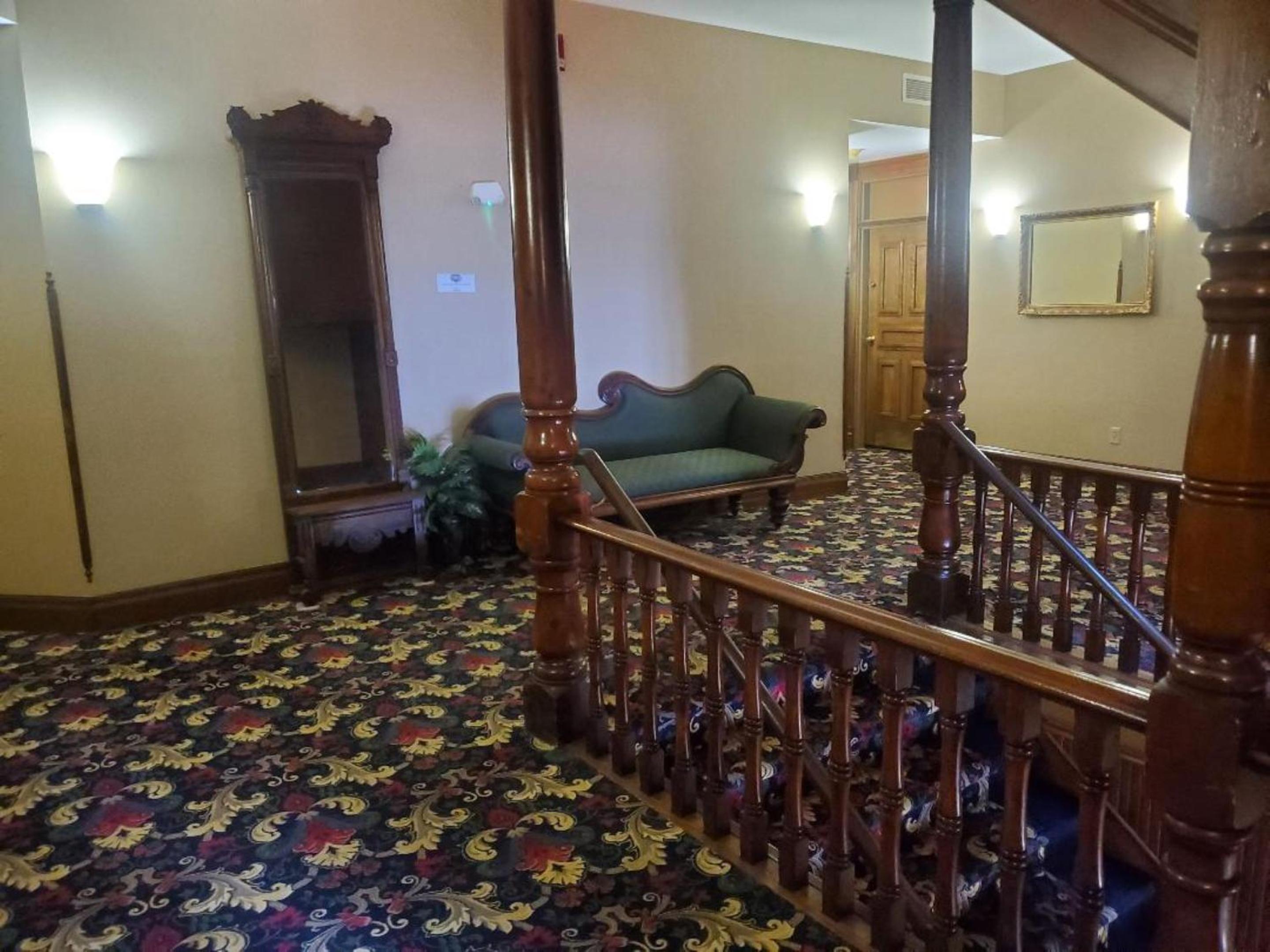 Historic Bullock Hotel