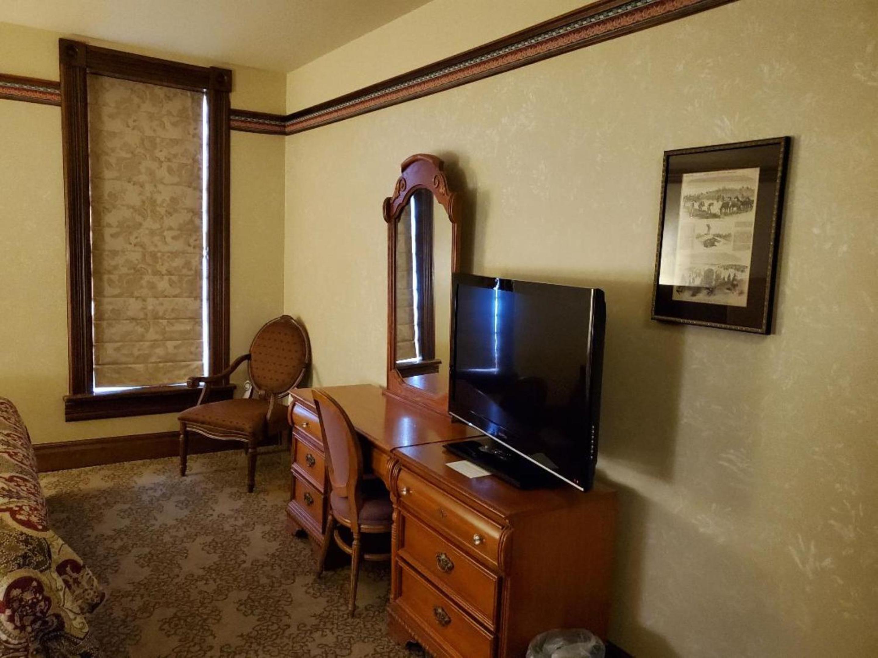 Historic Bullock Hotel
