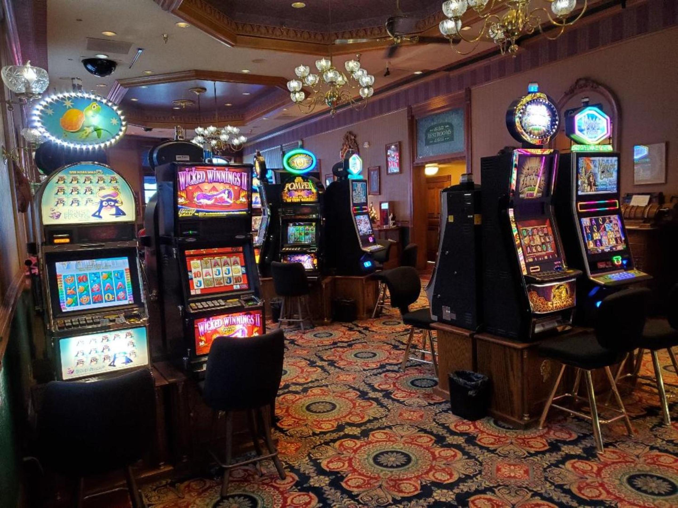 Historic Bullock Hotel