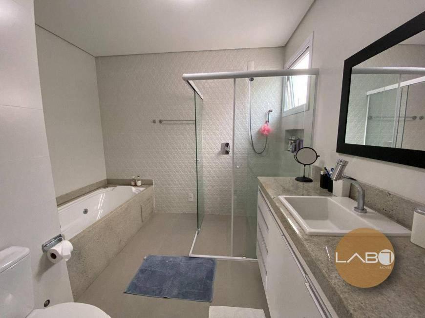 Casa 4 quartos com Piscina e Jacuzzi em Jurerê