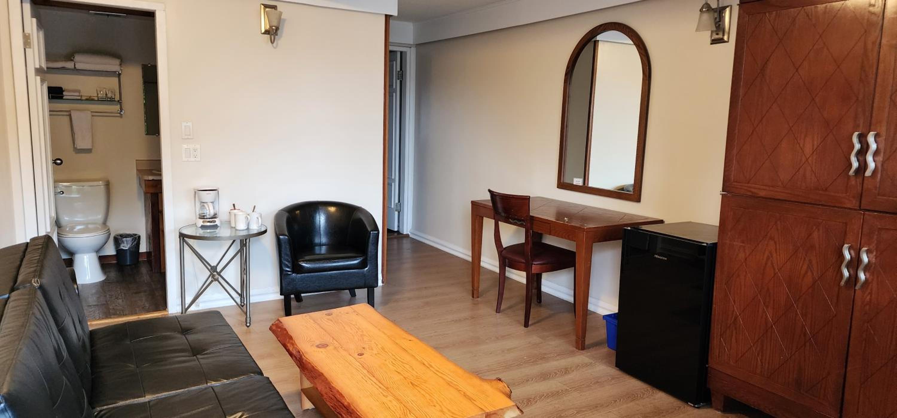 Tofino Vacations - Meares Vista Inn - Property Image 4