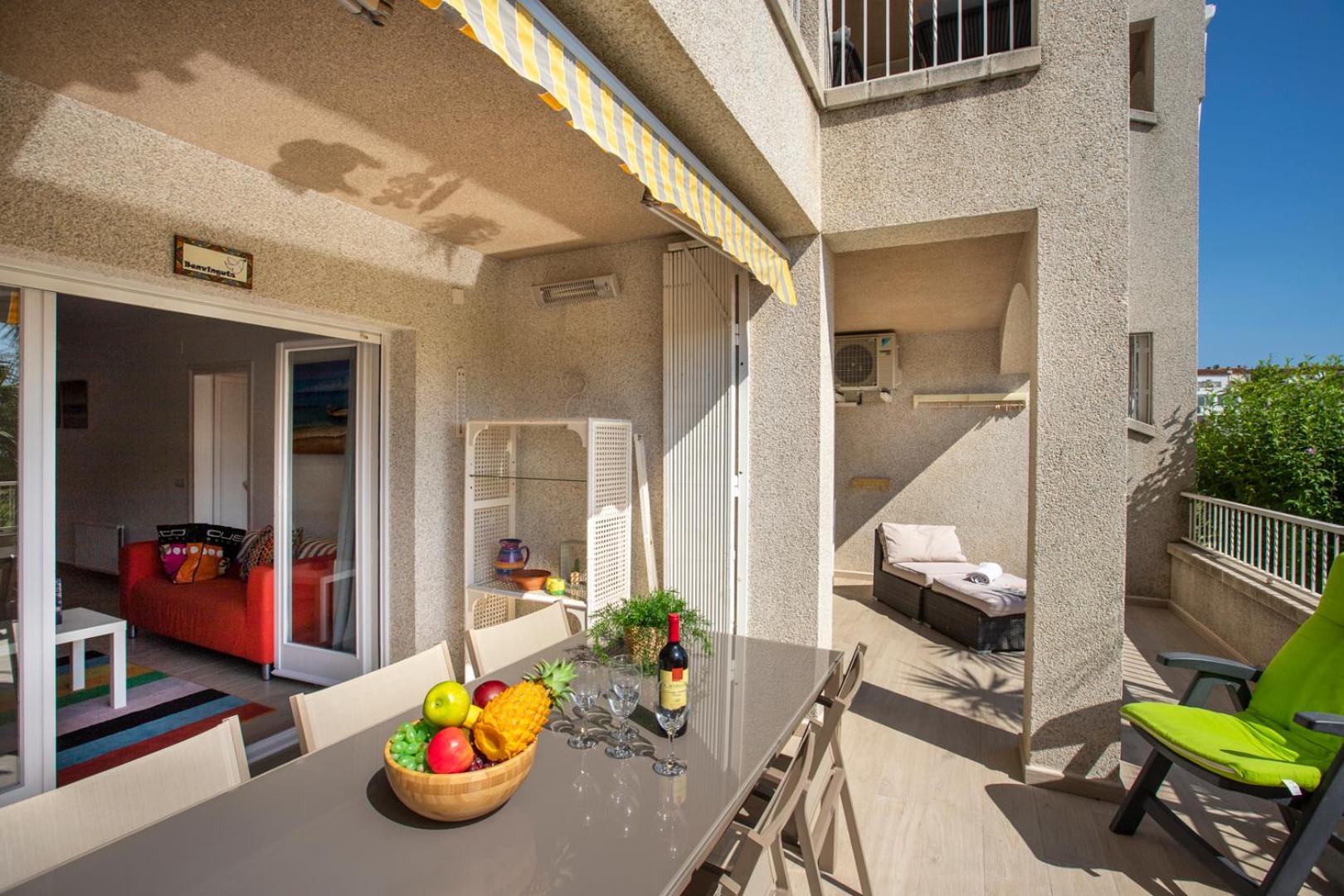 1007 Apartamento planta baja Lago San Maurici by homeselectspain photo 3