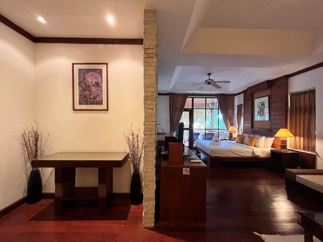 Green Papaya Beach Resort, Koh Phangan
