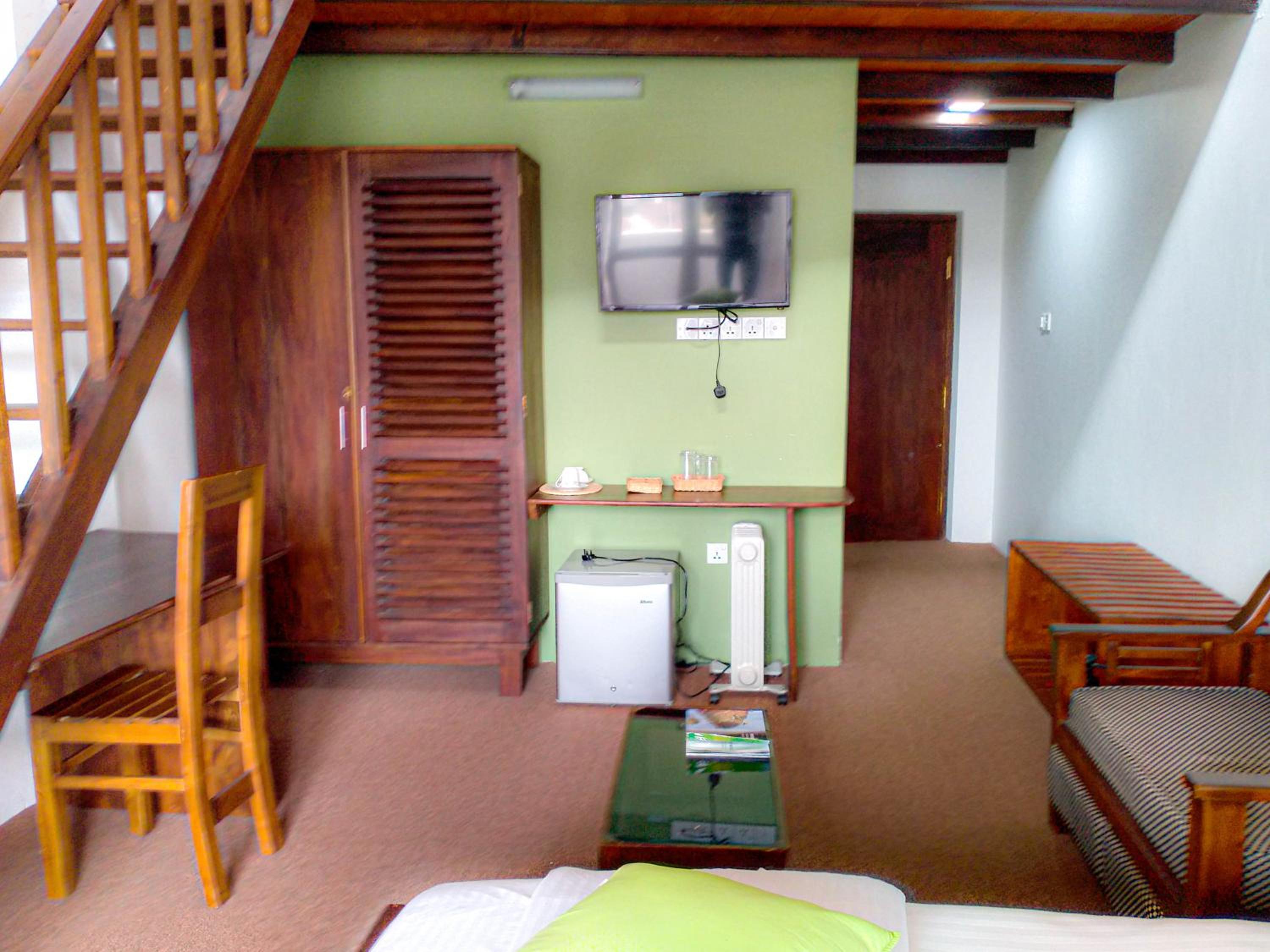 MANUDI Glenfallsedge Rest — photo 51