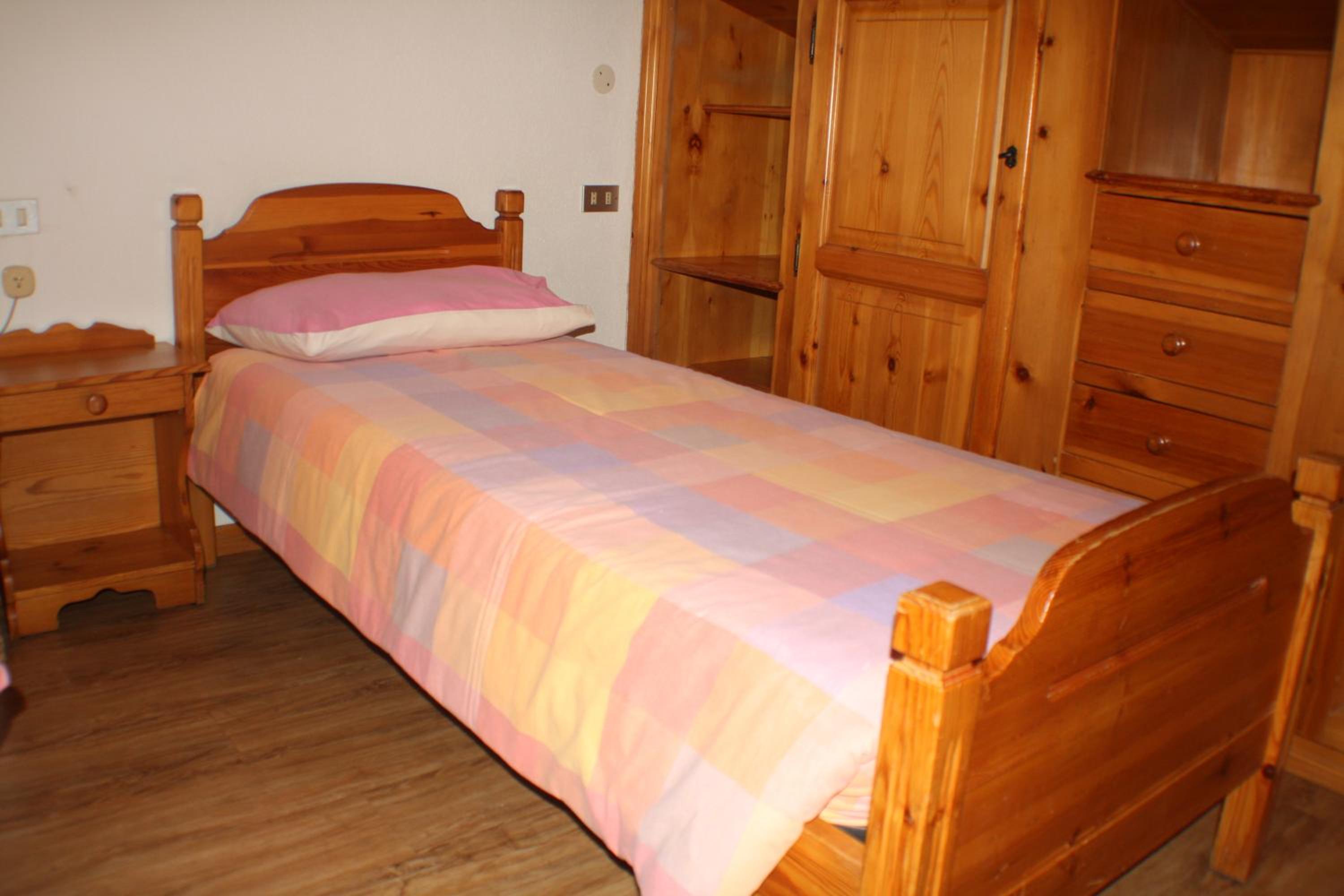 Photo 37