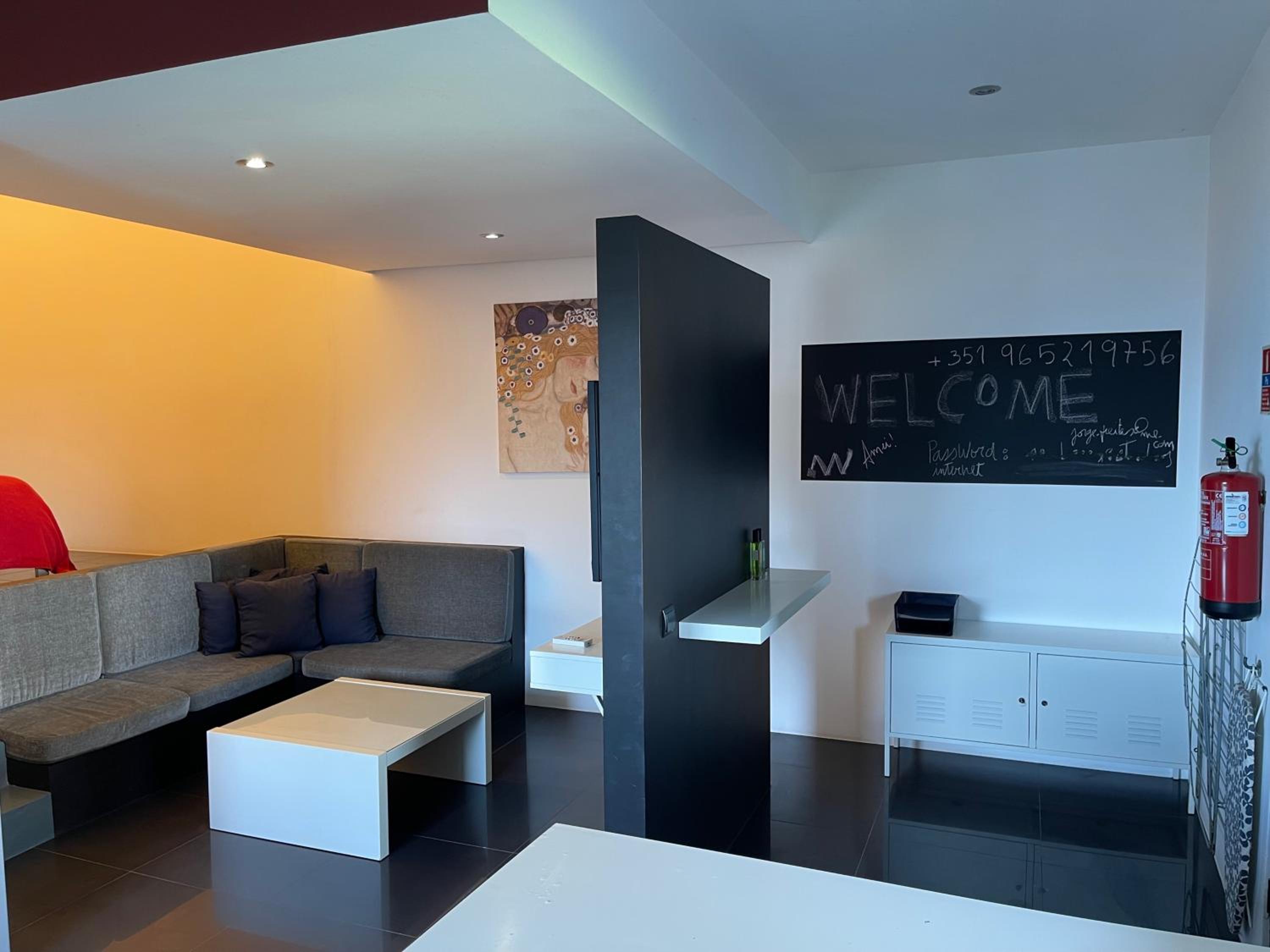 lounge
