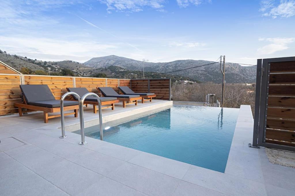 Lasithi Luxury Villa