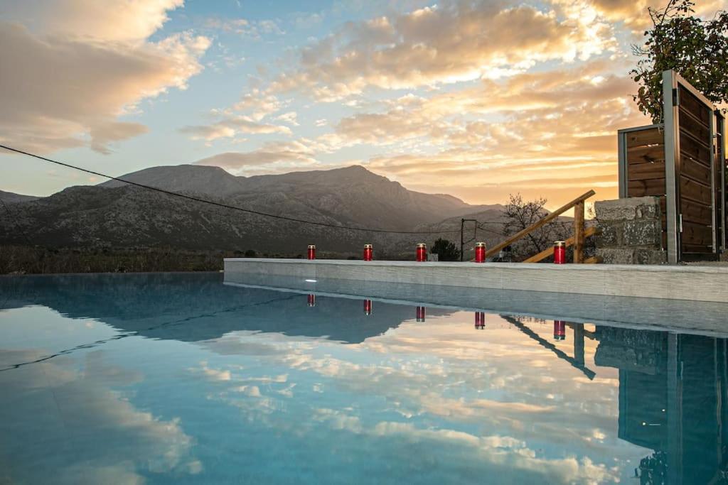 Lasithi Luxury Villa