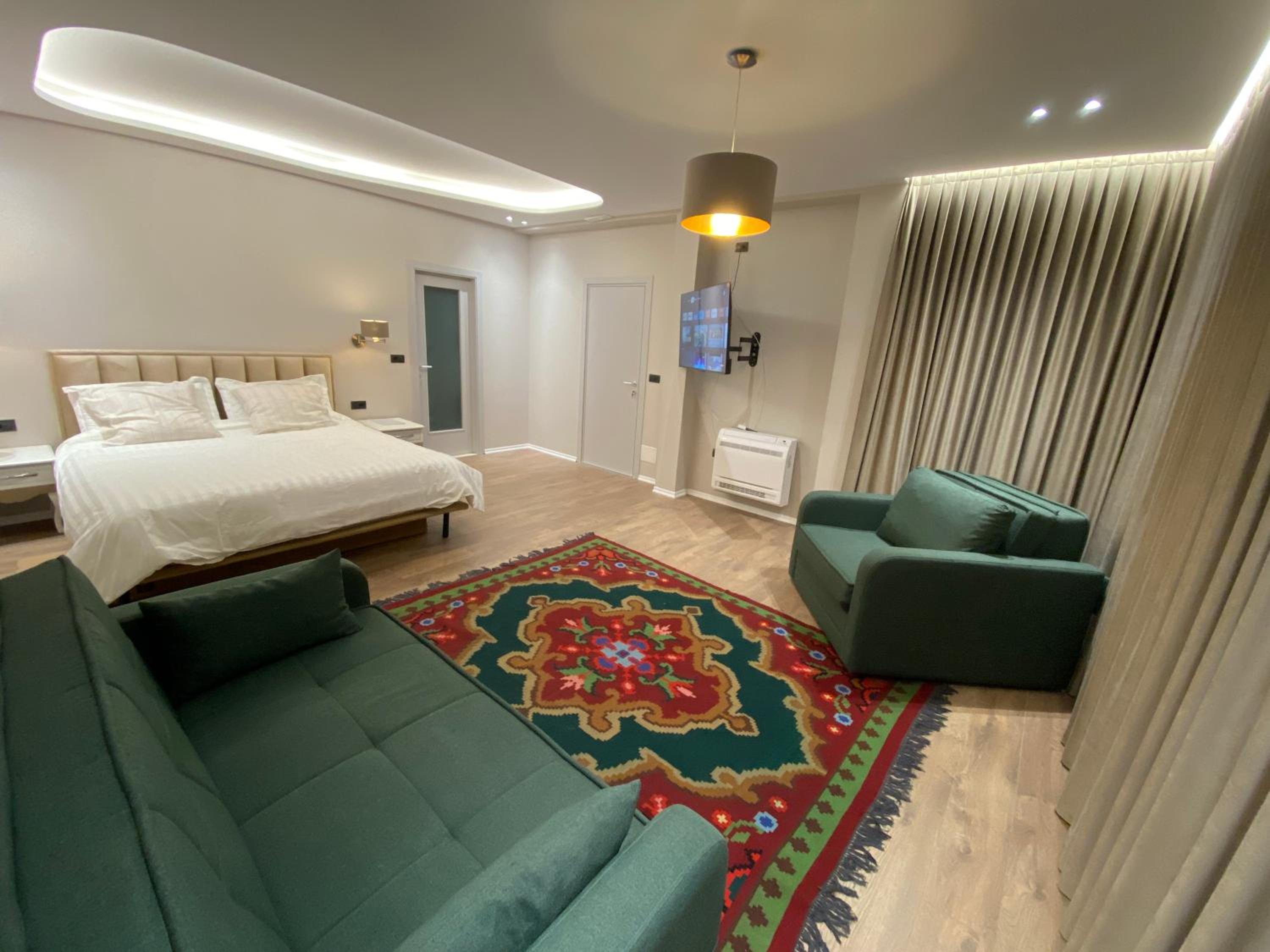 Vila-Amo, Suites&Rooms in Tirana Center