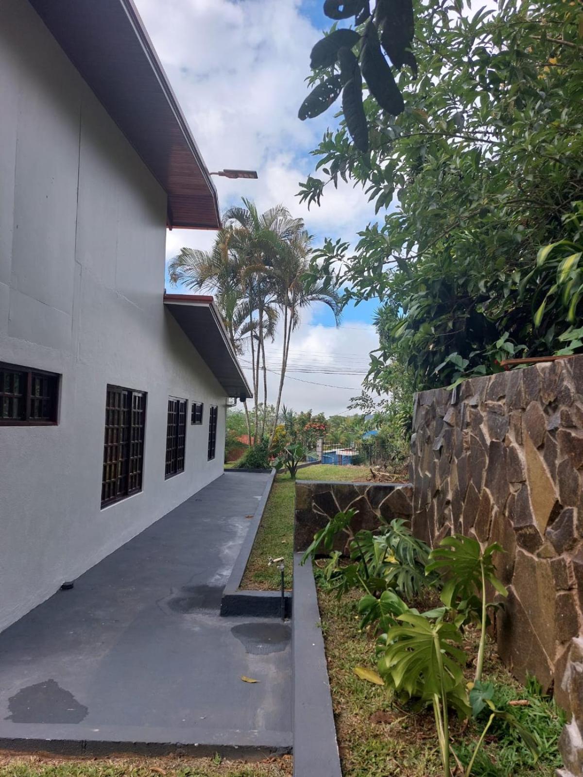 Your Perfect Home Away From Home!