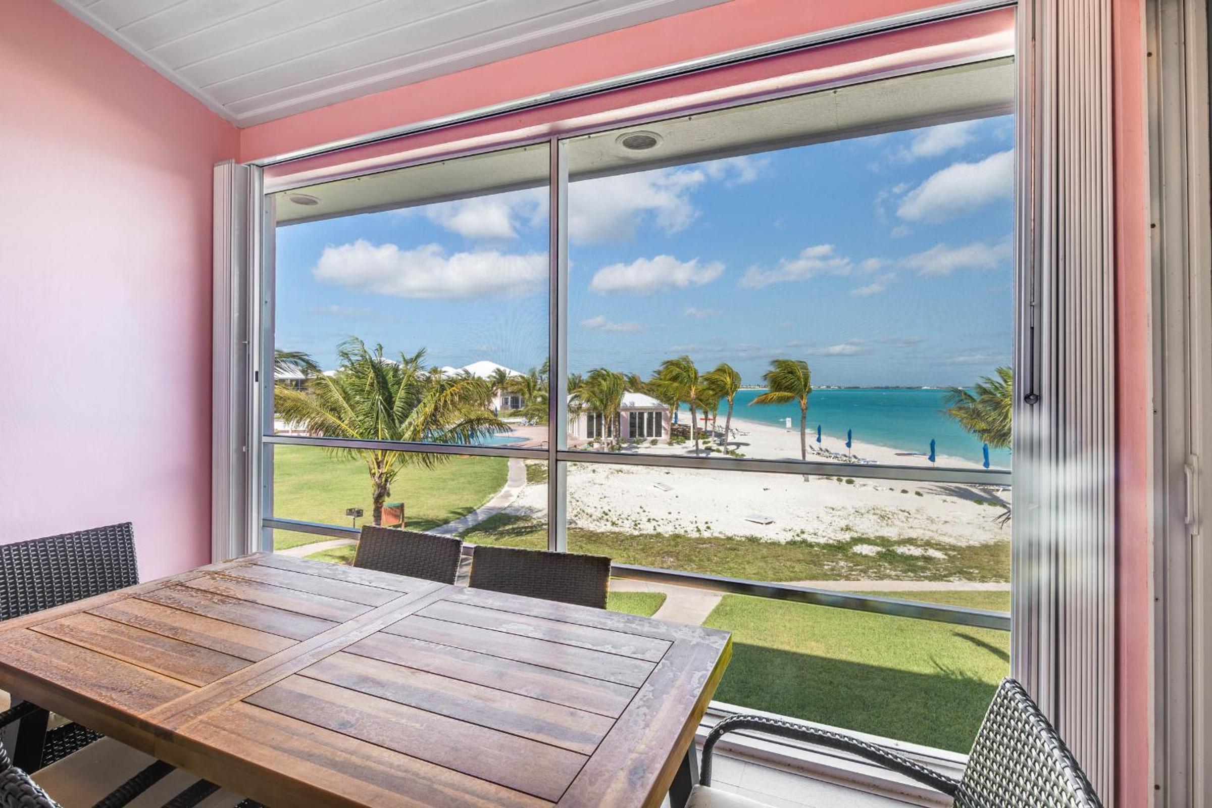 Bahama Beach Club