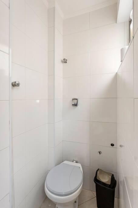 Apartamento encantador no Guarujá, praia da Enseada - Apenas 600m da praia ! view 4