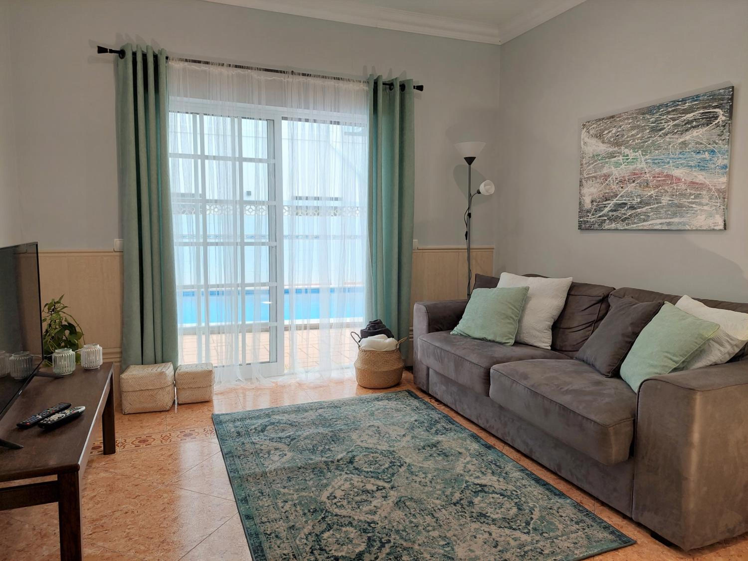 Villa Margot: grande moradia com piscina view 3