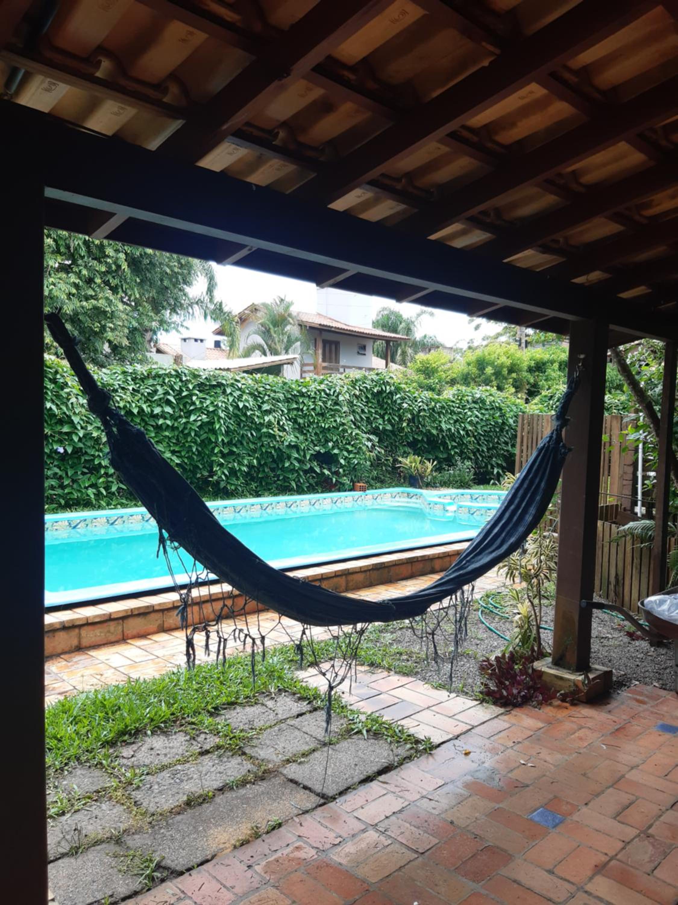 Casa Rústica praia da Ferrugem próximo praia com piscina compartilhada