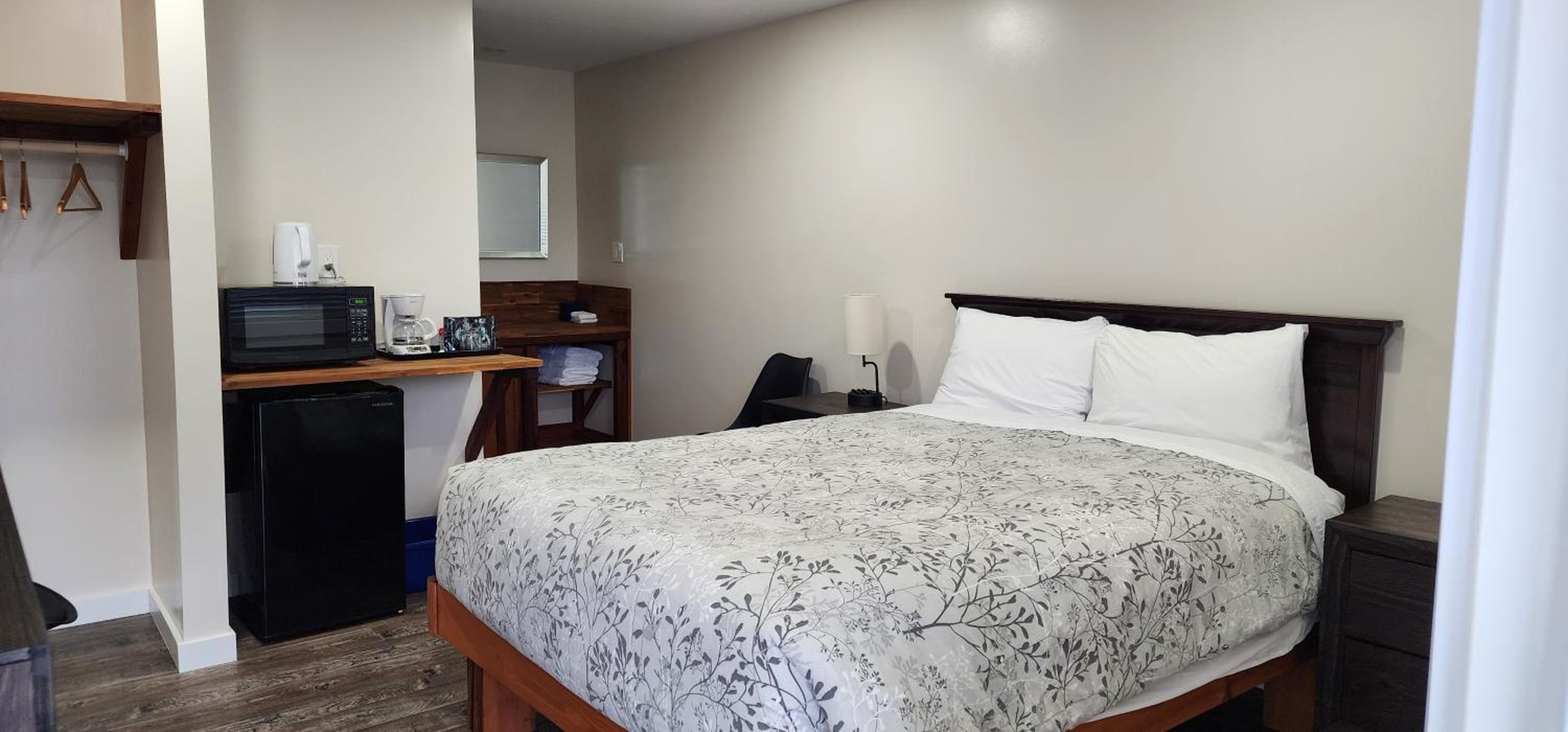 Tofino Vacations - Meares Vista Inn - Property Image 2