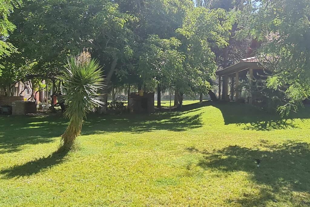 Casaquinta en la costa del Rio