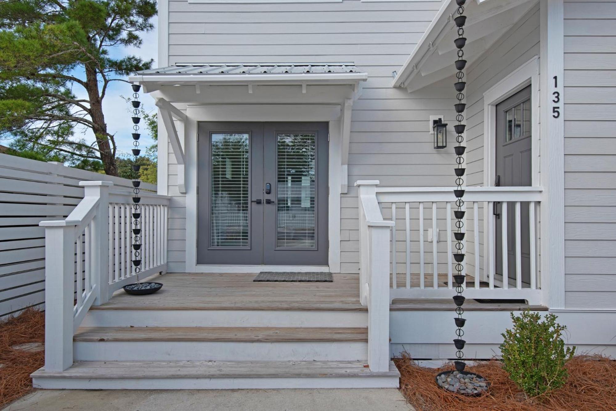 Golf Cart, 3 King Beds, Covered Rooftop Area, Half Mile to Beach! view 3