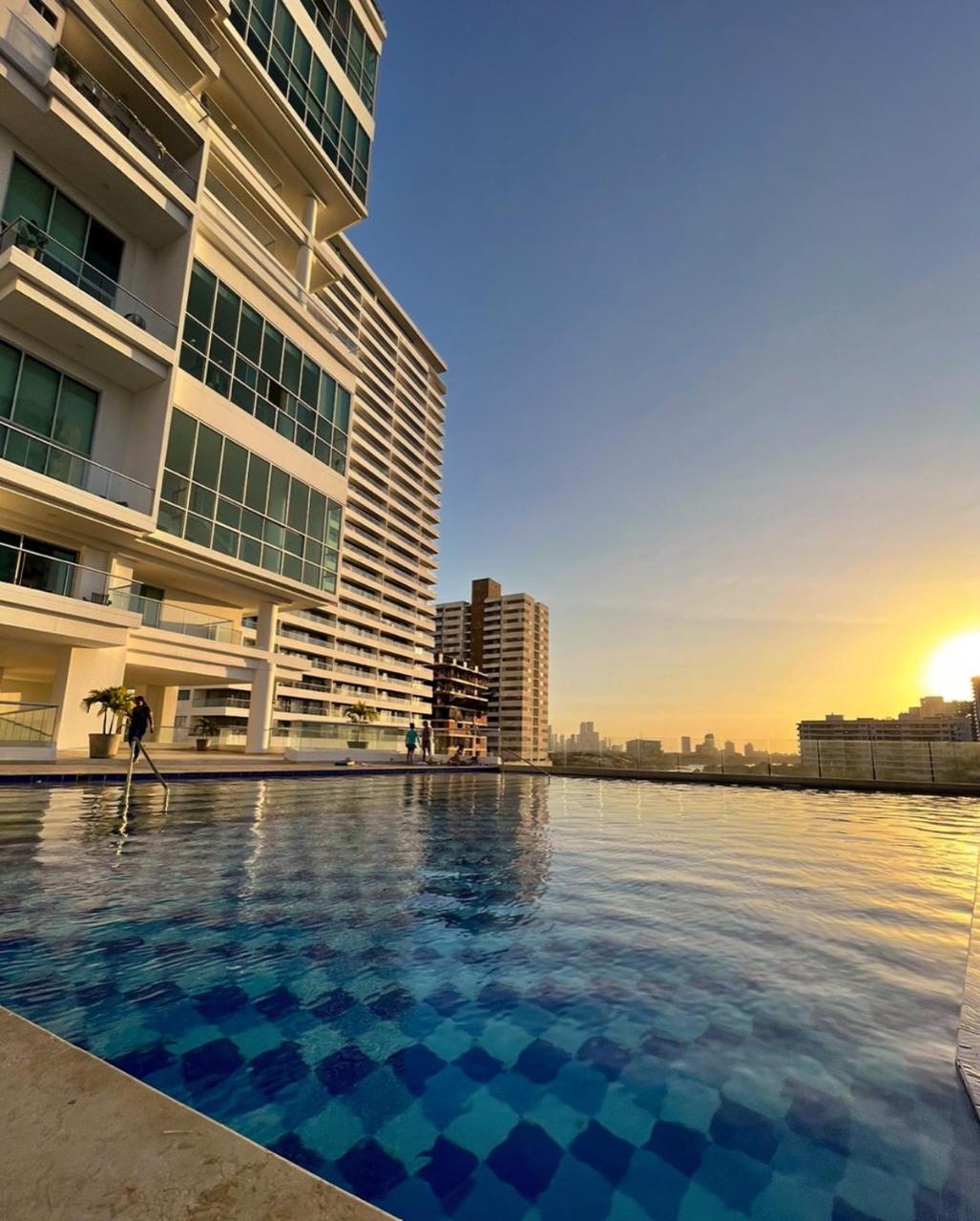 Exclusivo Apartamento Frente Al Mar En Cartagena