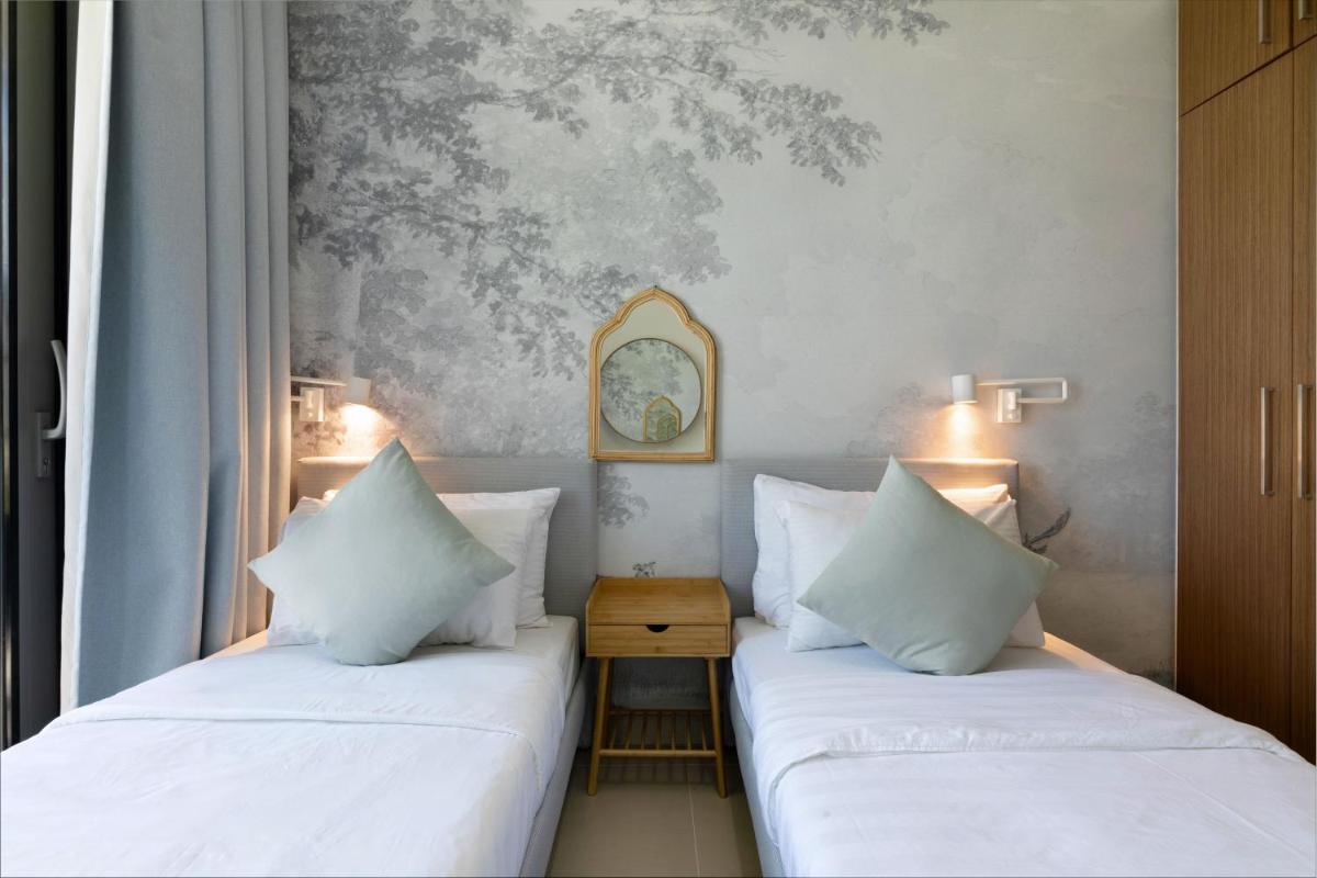 Maison Privee - 2BR with Exclusive Sea Views in 5242 Marina