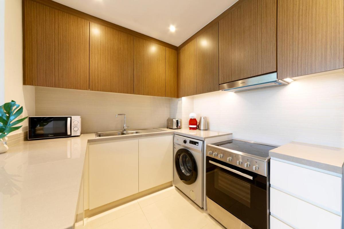 Maison Privee - 2BR with Exclusive Sea Views in 5242 Marina
