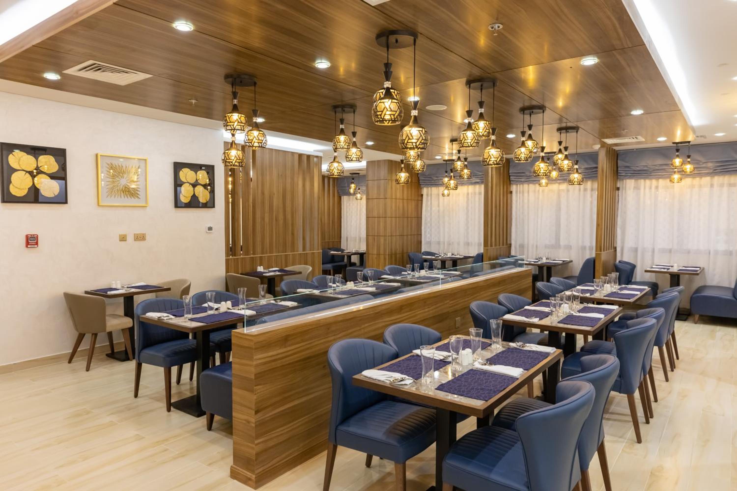 Platinum Coast Hotel Apartments