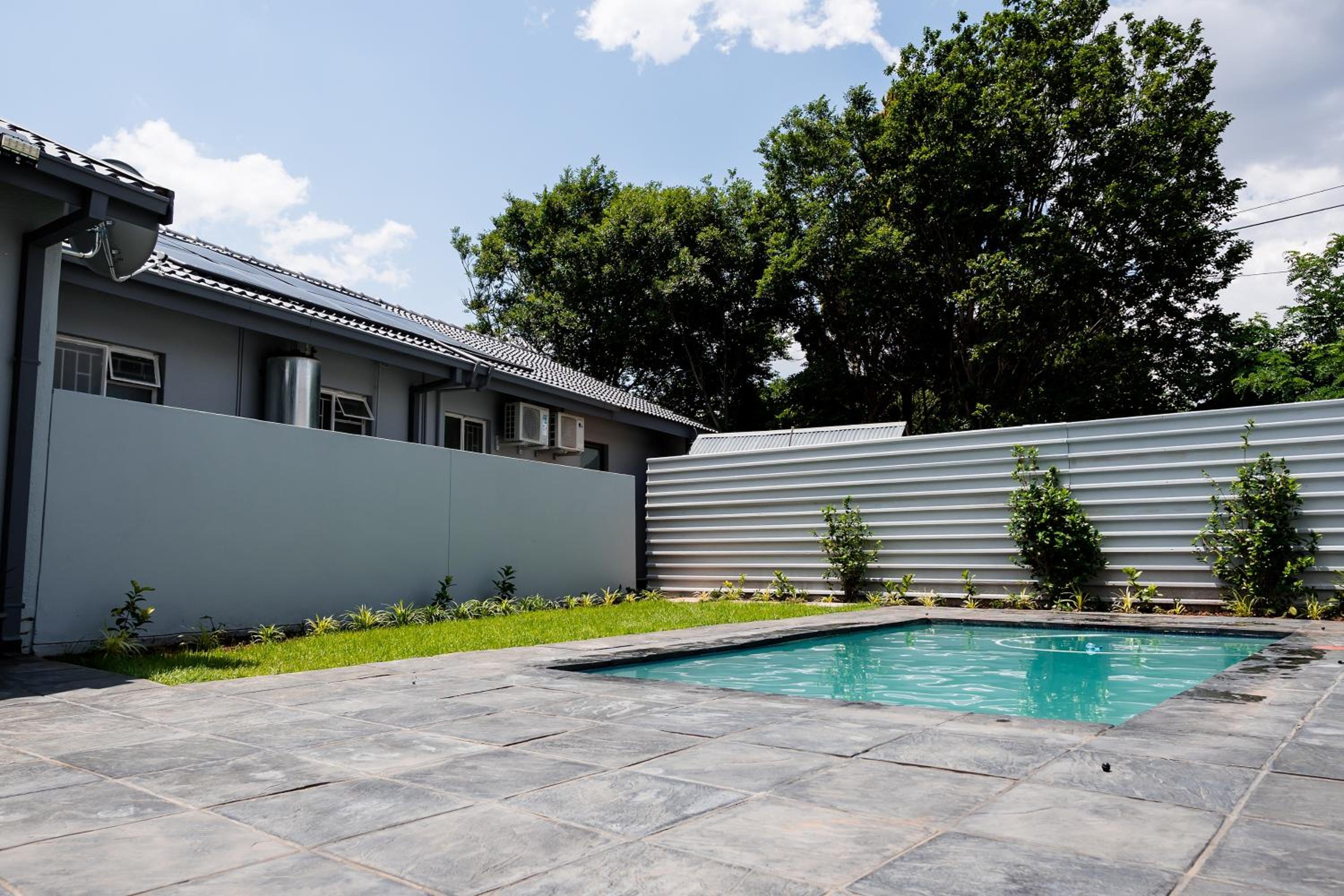 Villa Gracia Guesthouse