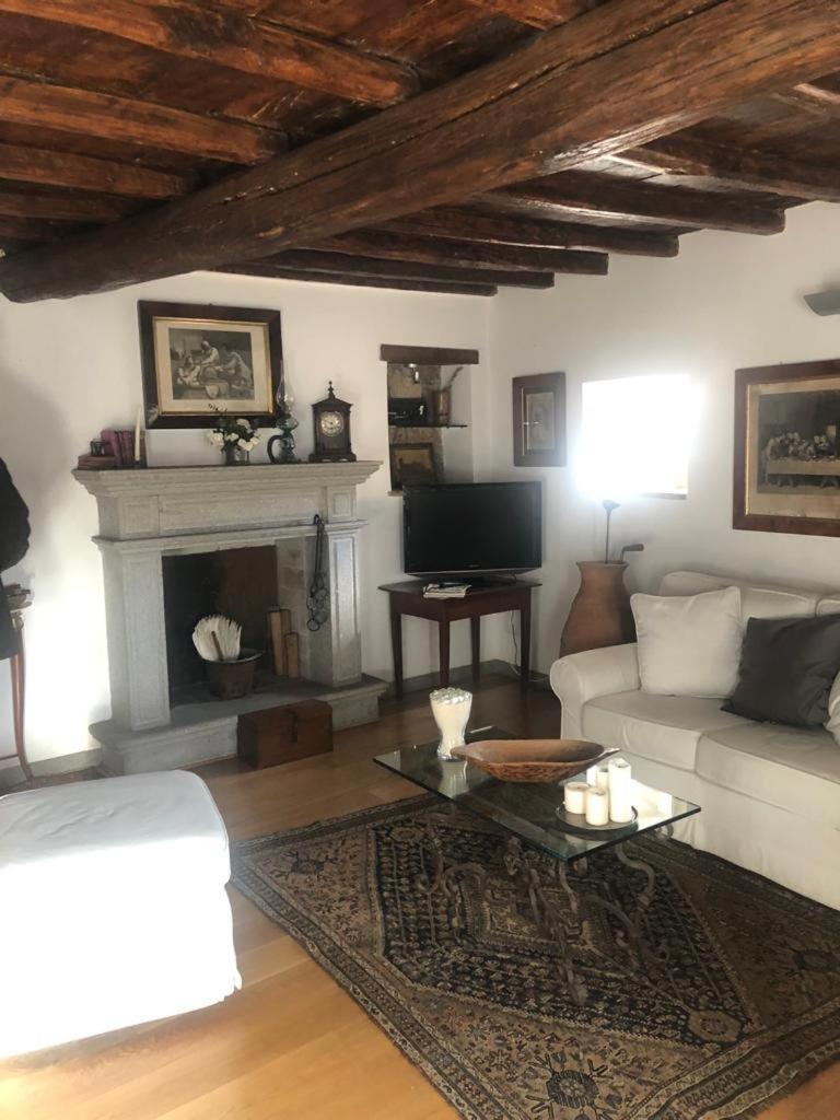 Luxury apartment Sutri center