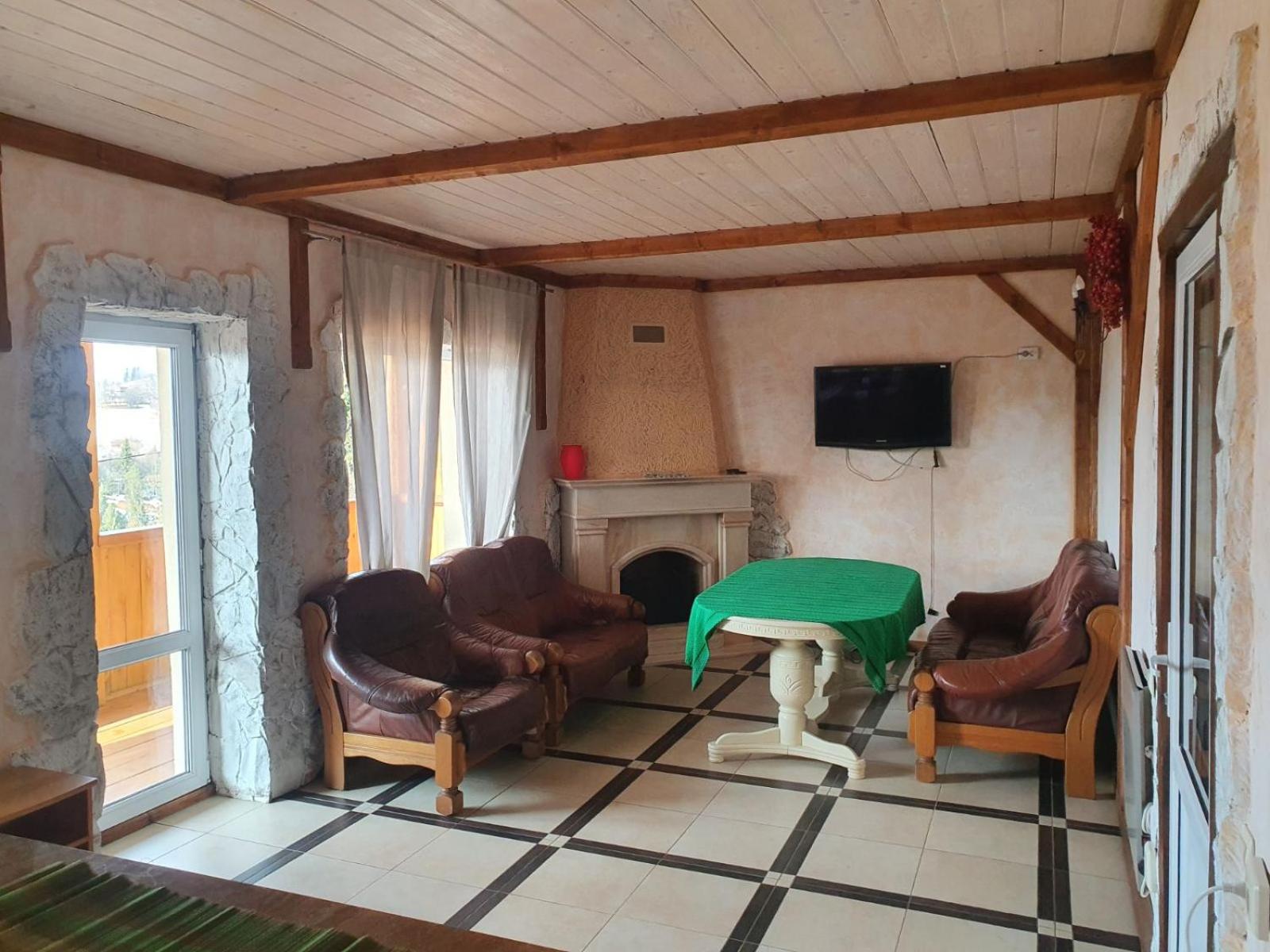 Photo 54