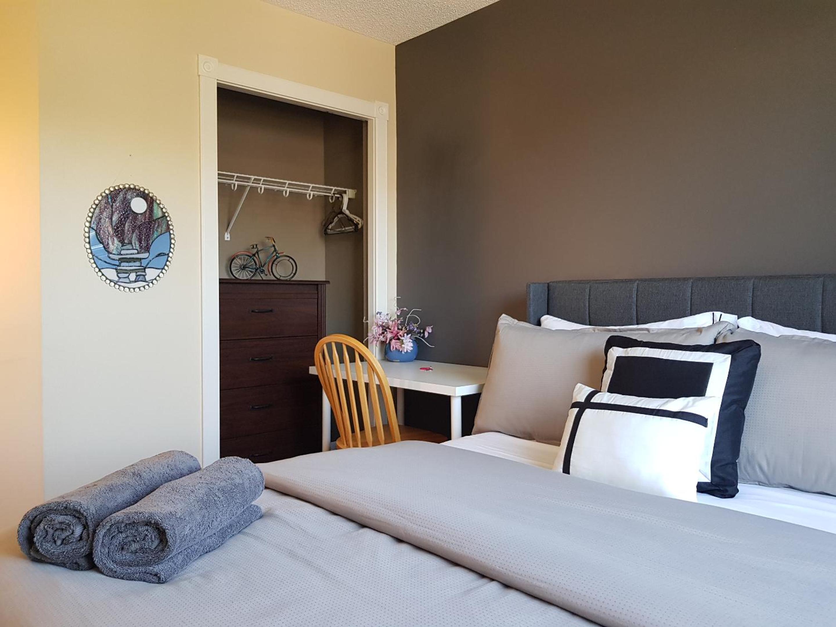 Tuscan Ridge Guesthouse Calgary West