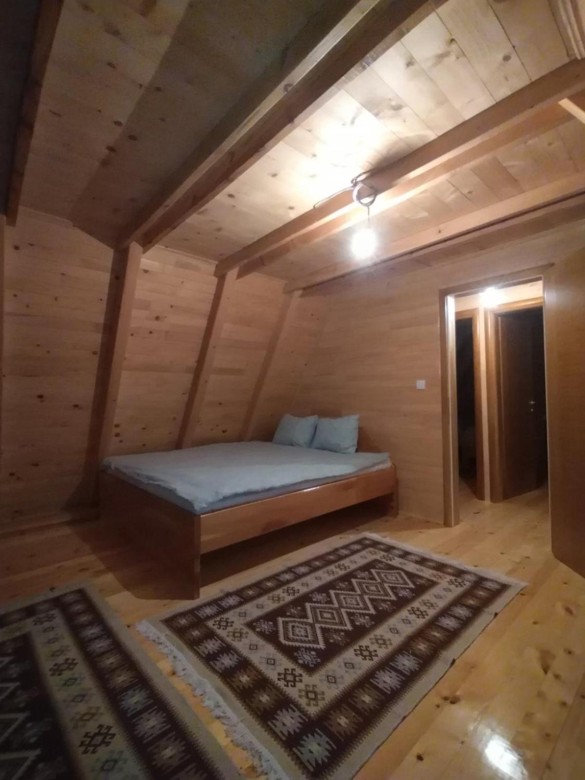Vikendica Mia