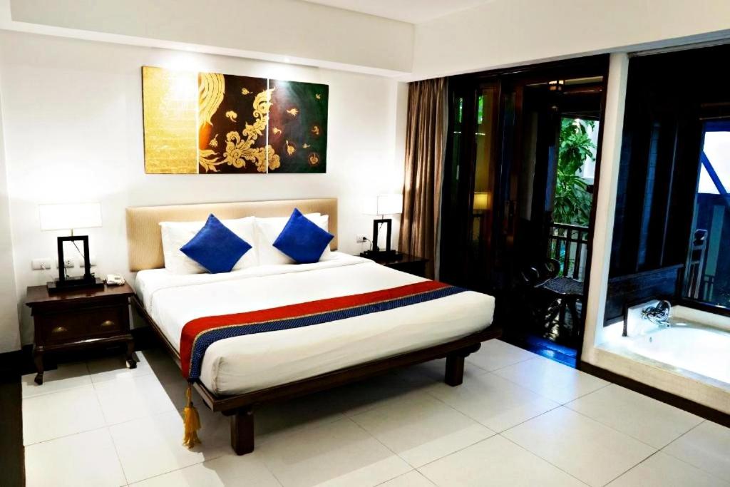 Yantarasri Resort