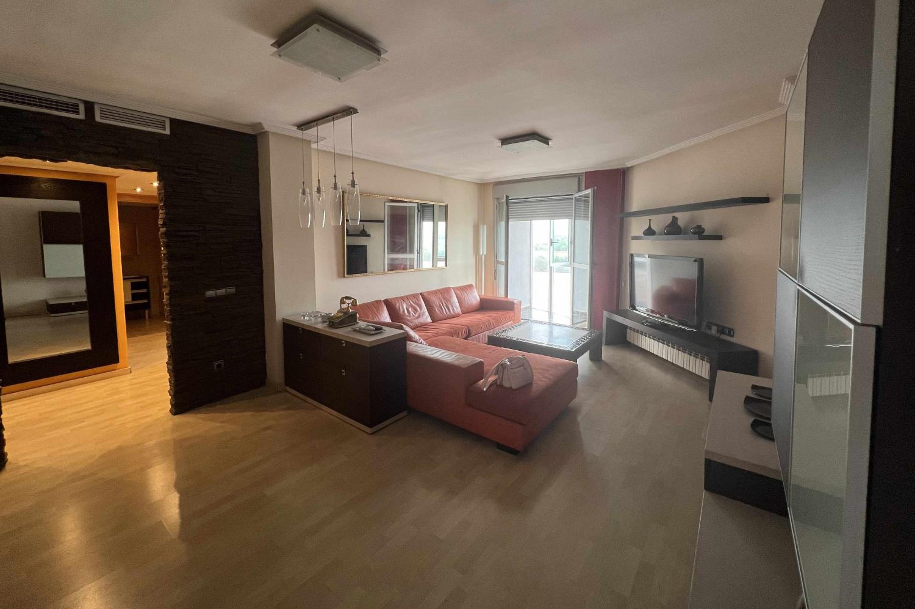 MuroHouse - Apartamento con piscina
