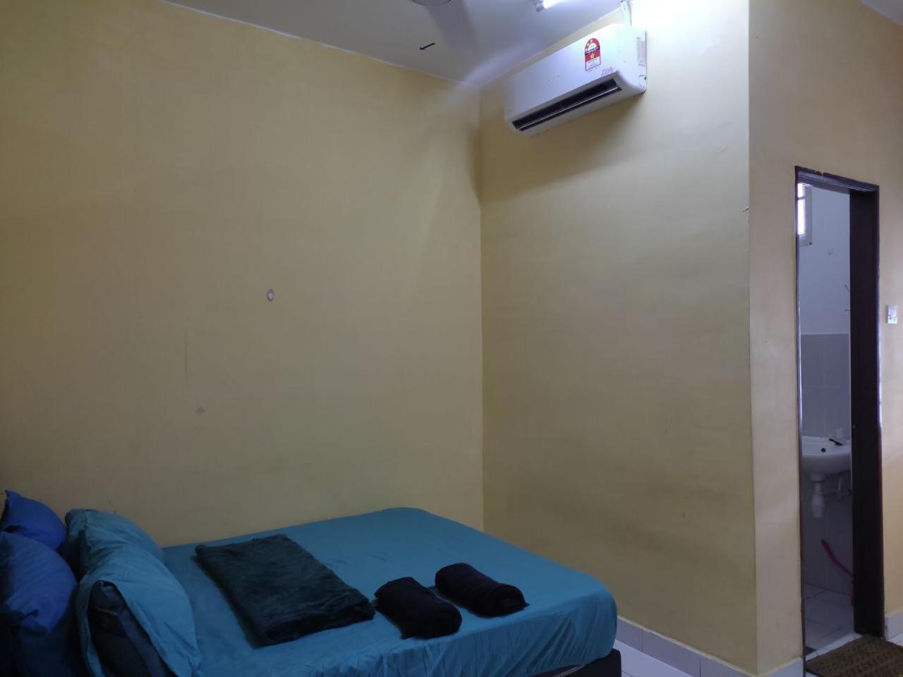 Ruzimas Desaru Homestay photo 2