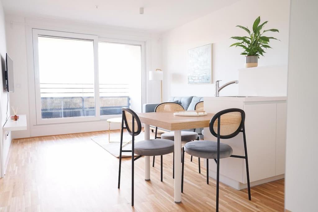 Bright & Wonderful Apartment at Oberlaa Therme