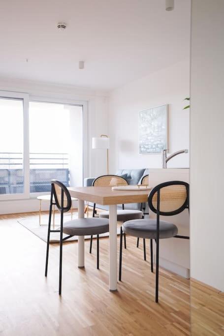 Bright & Wonderful Apartment at Oberlaa Therme
