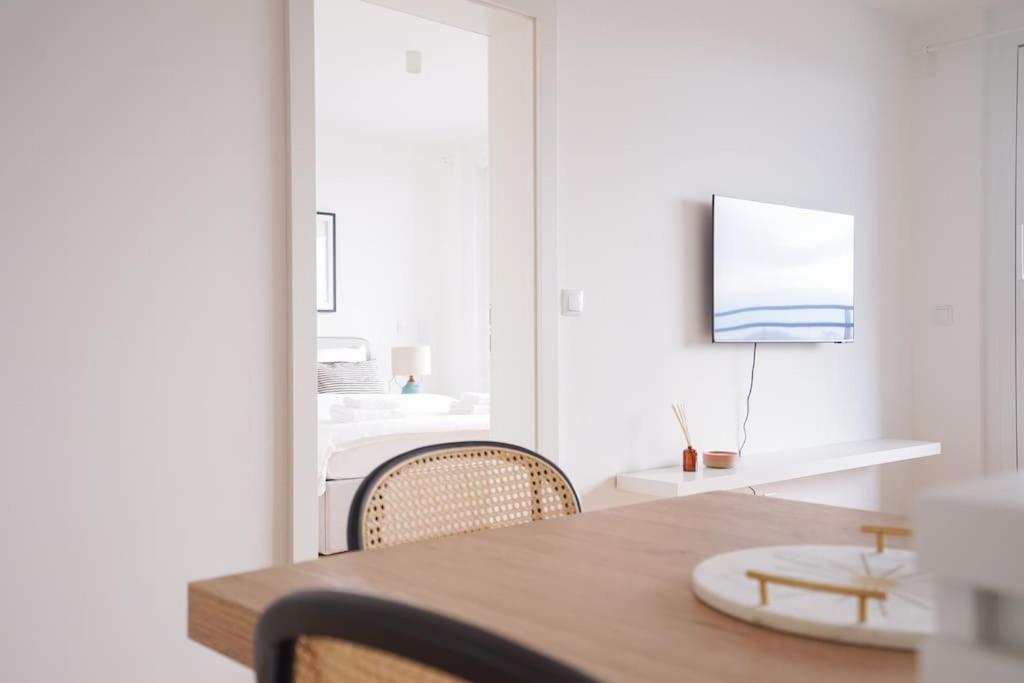 Bright & Wonderful Apartment at Oberlaa Therme