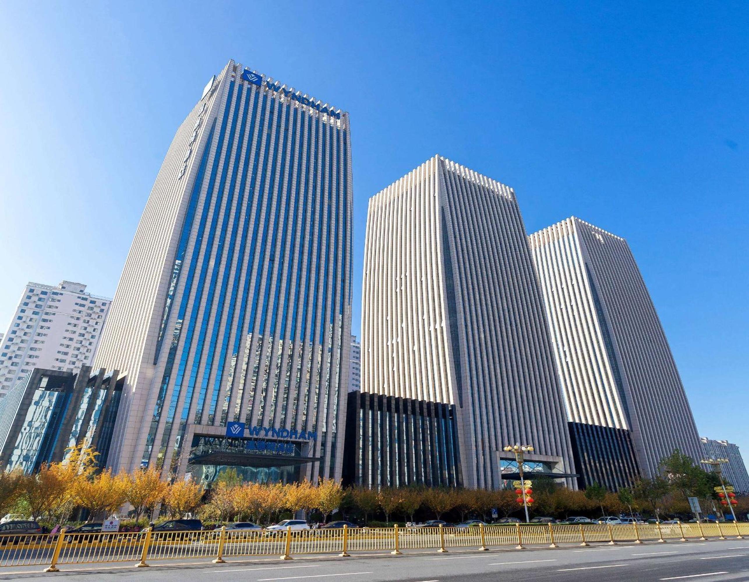 Hotel Wyndham Handan Congtai - Image 1