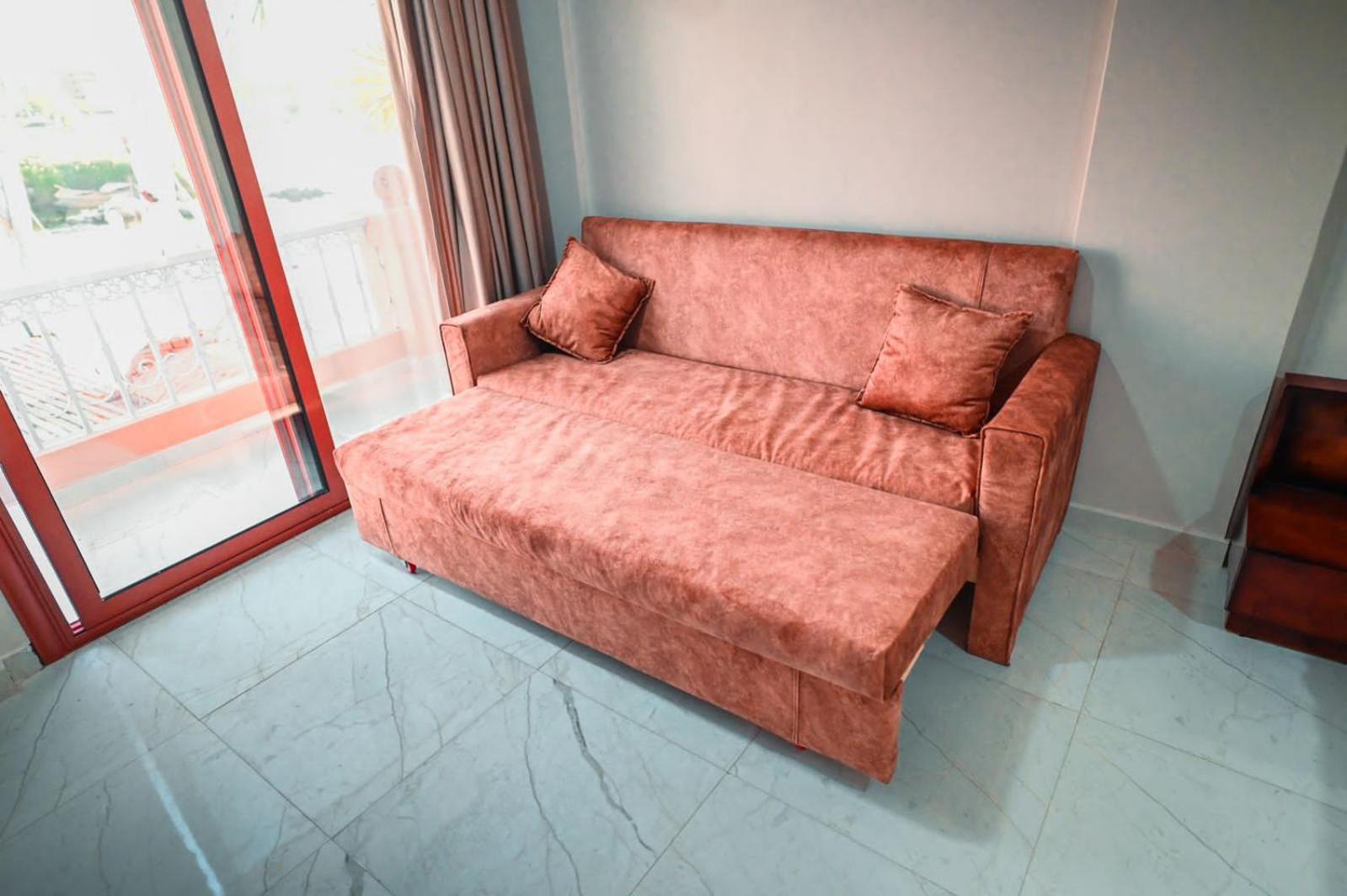 Kana Kato