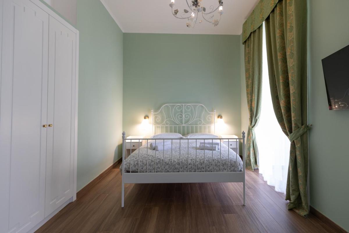 Palazzo del Principe San Severo 3 bedrooms & Terrace!