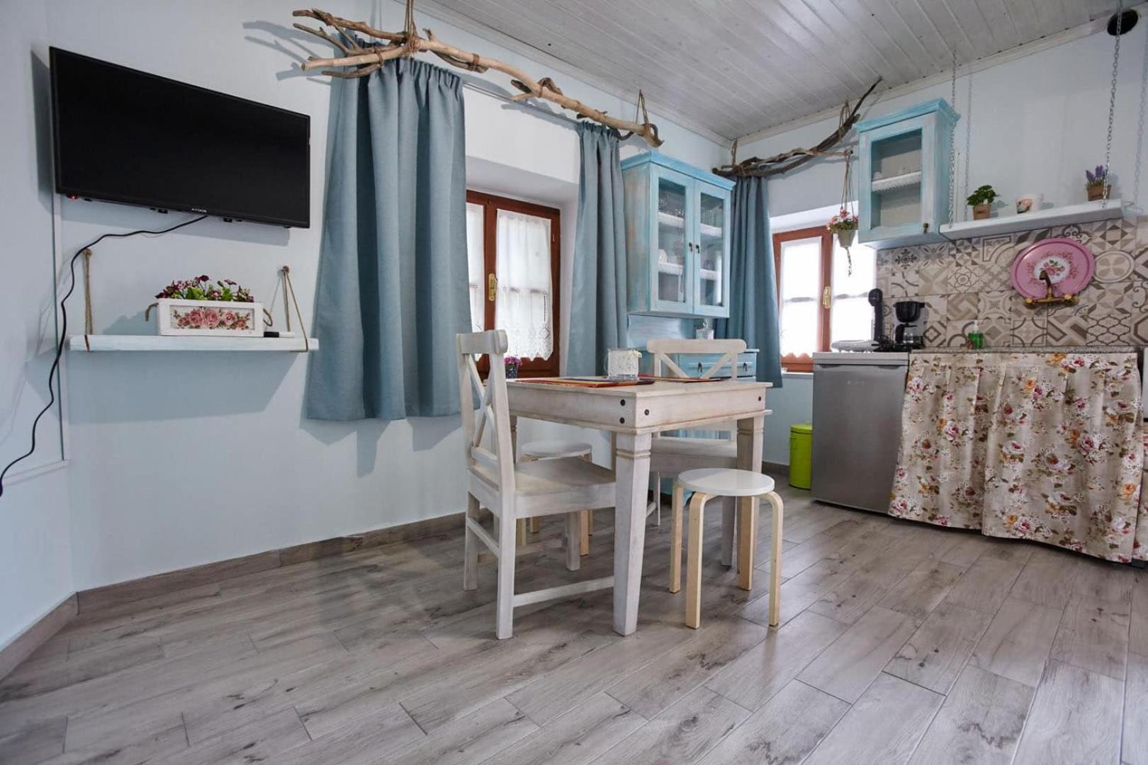 Kadmilos suites Samothraki