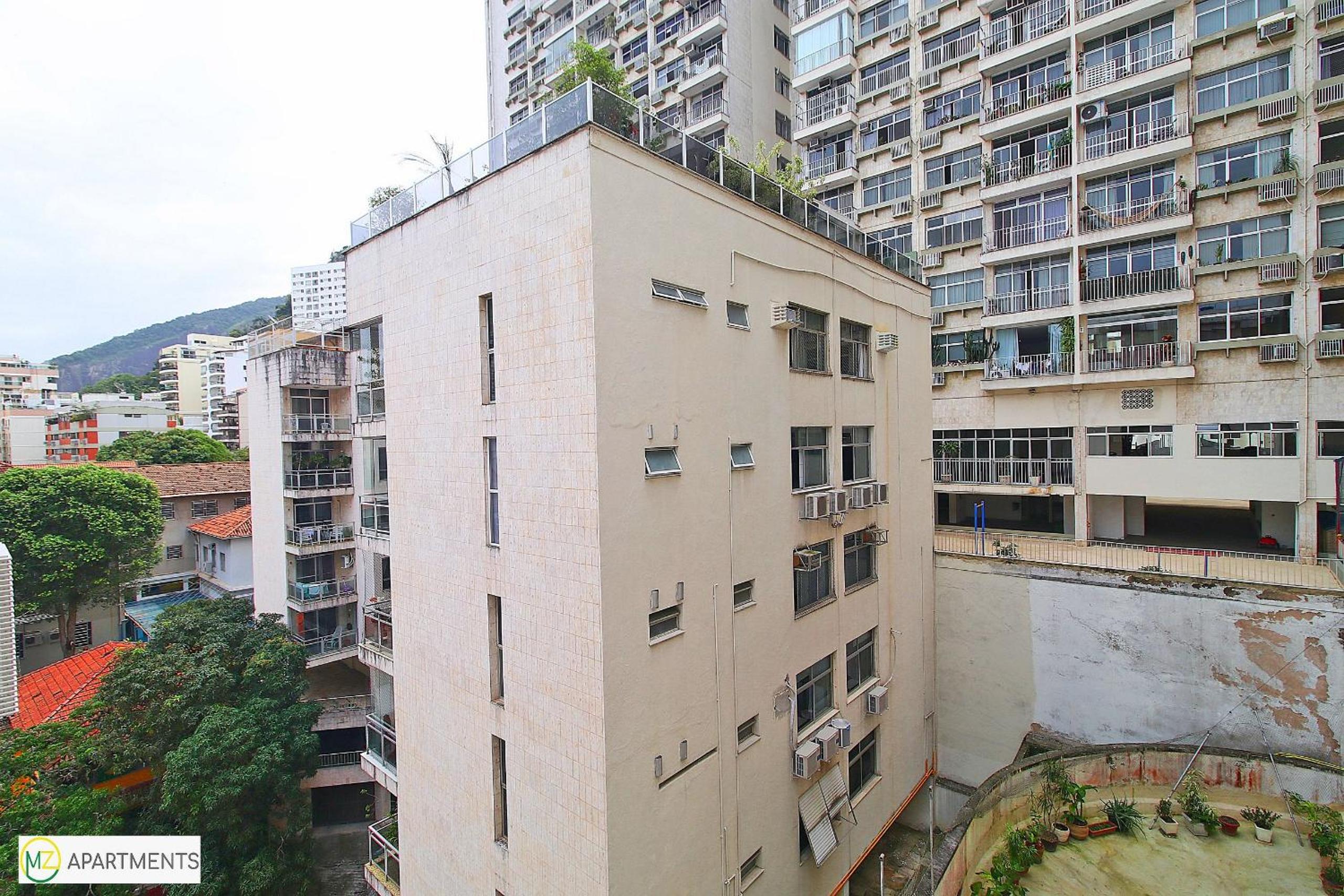 NEW luxury studio in Copacabana for 4 people