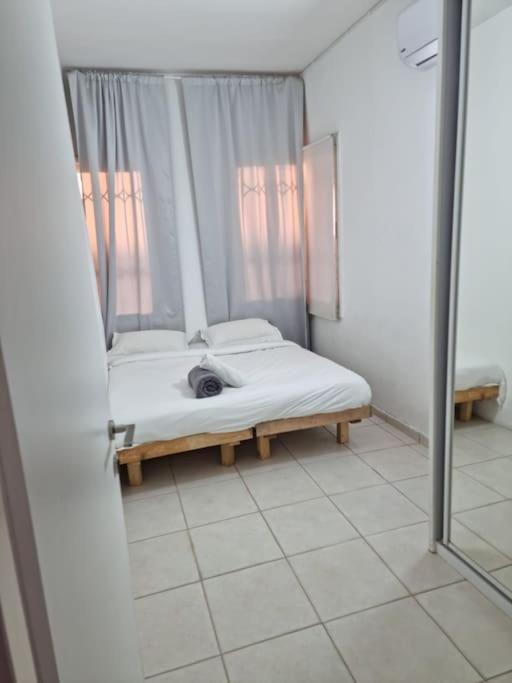 Beach front! 2 bedrooms right on the boardwalk