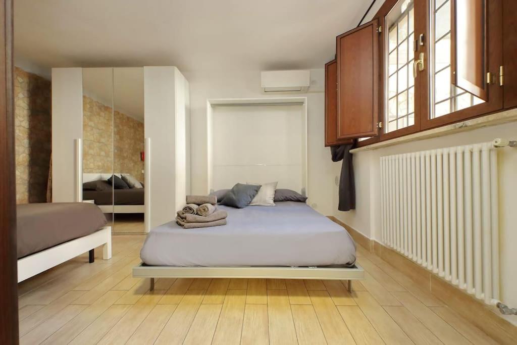 Spacious Vatican Apartments with Terrace