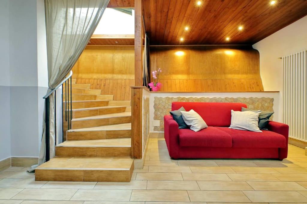 Spacious Vatican Apartments with Terrace