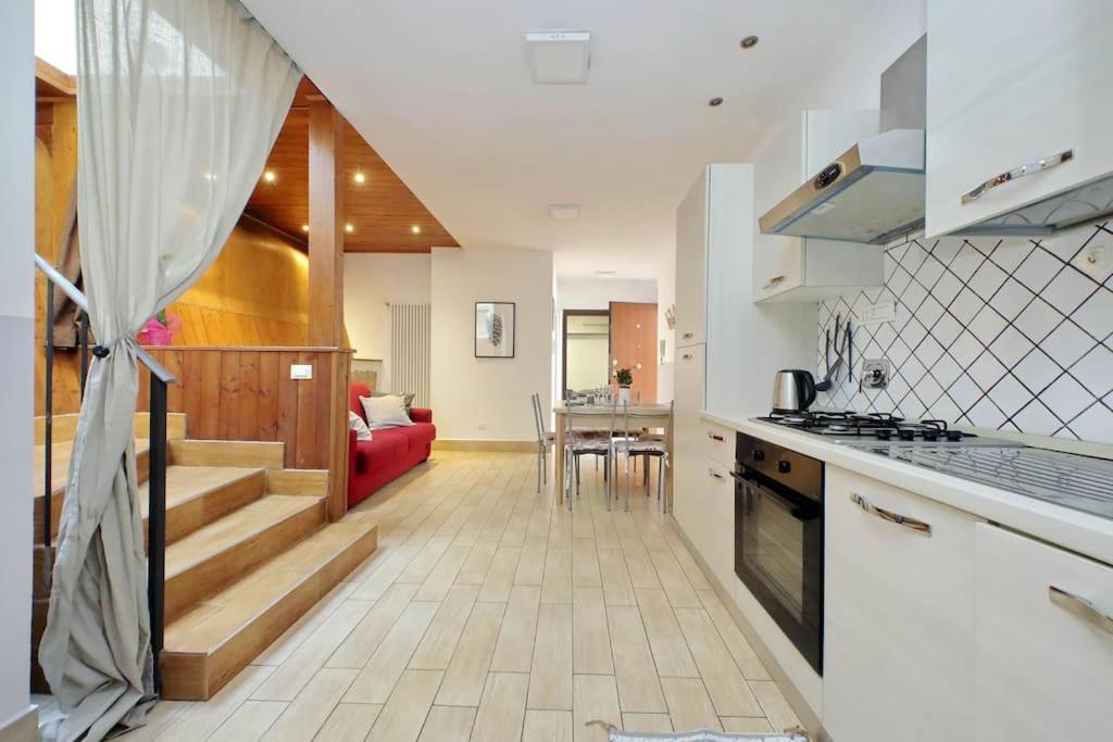 Spacious Vatican Apartments with Terrace