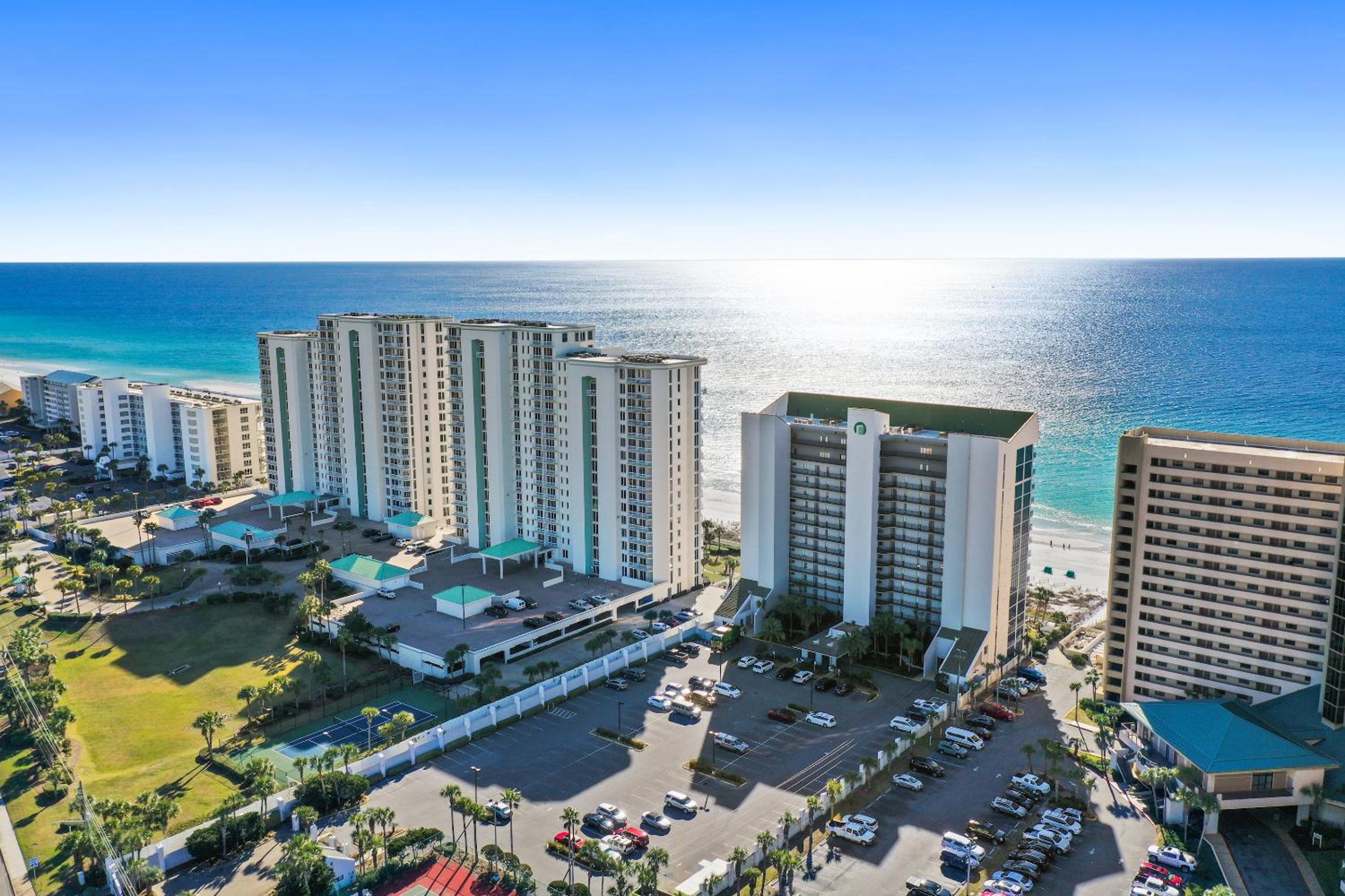 Emerald Towers by Panhandle Getaways