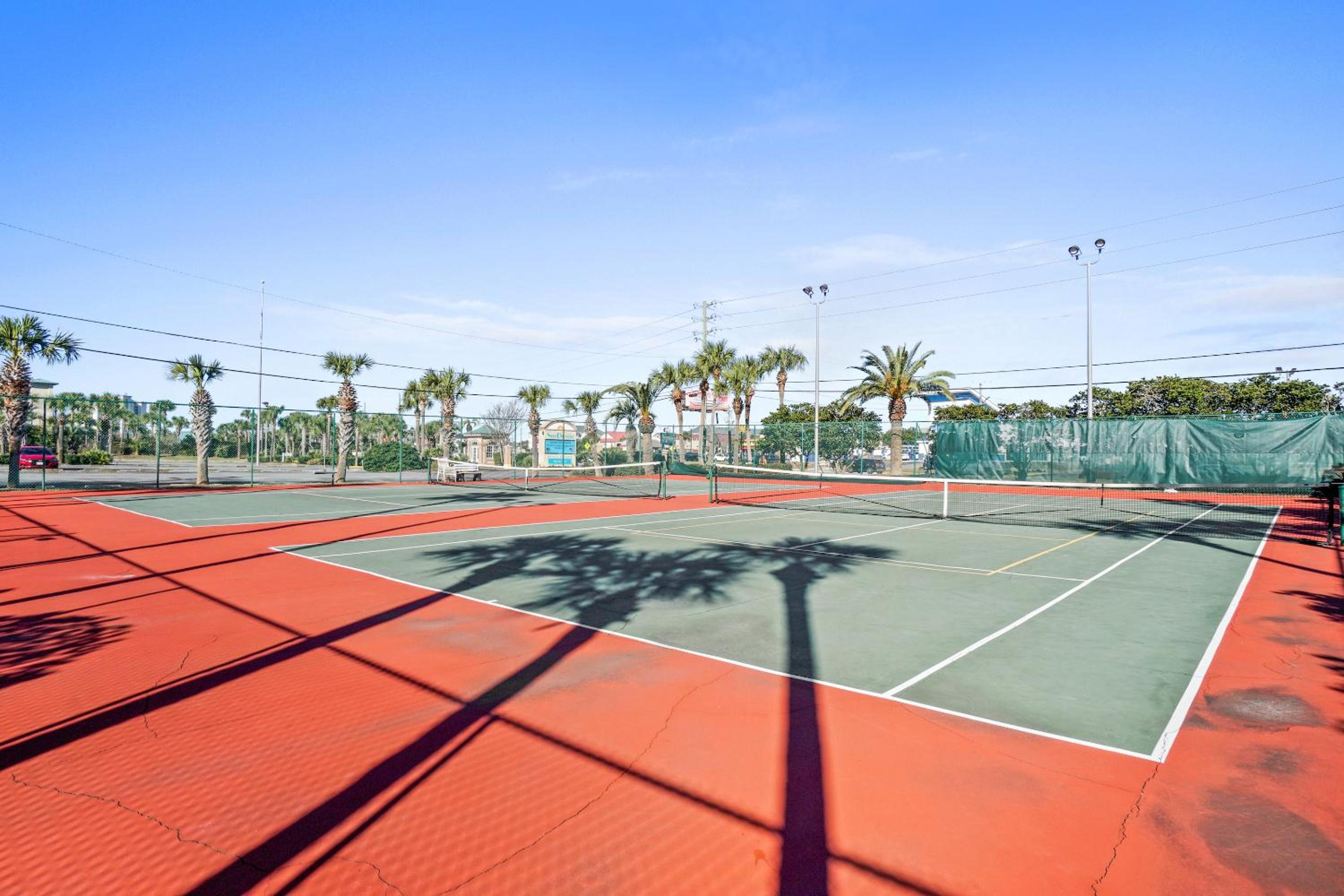 Emerald Towers by Panhandle Getaways