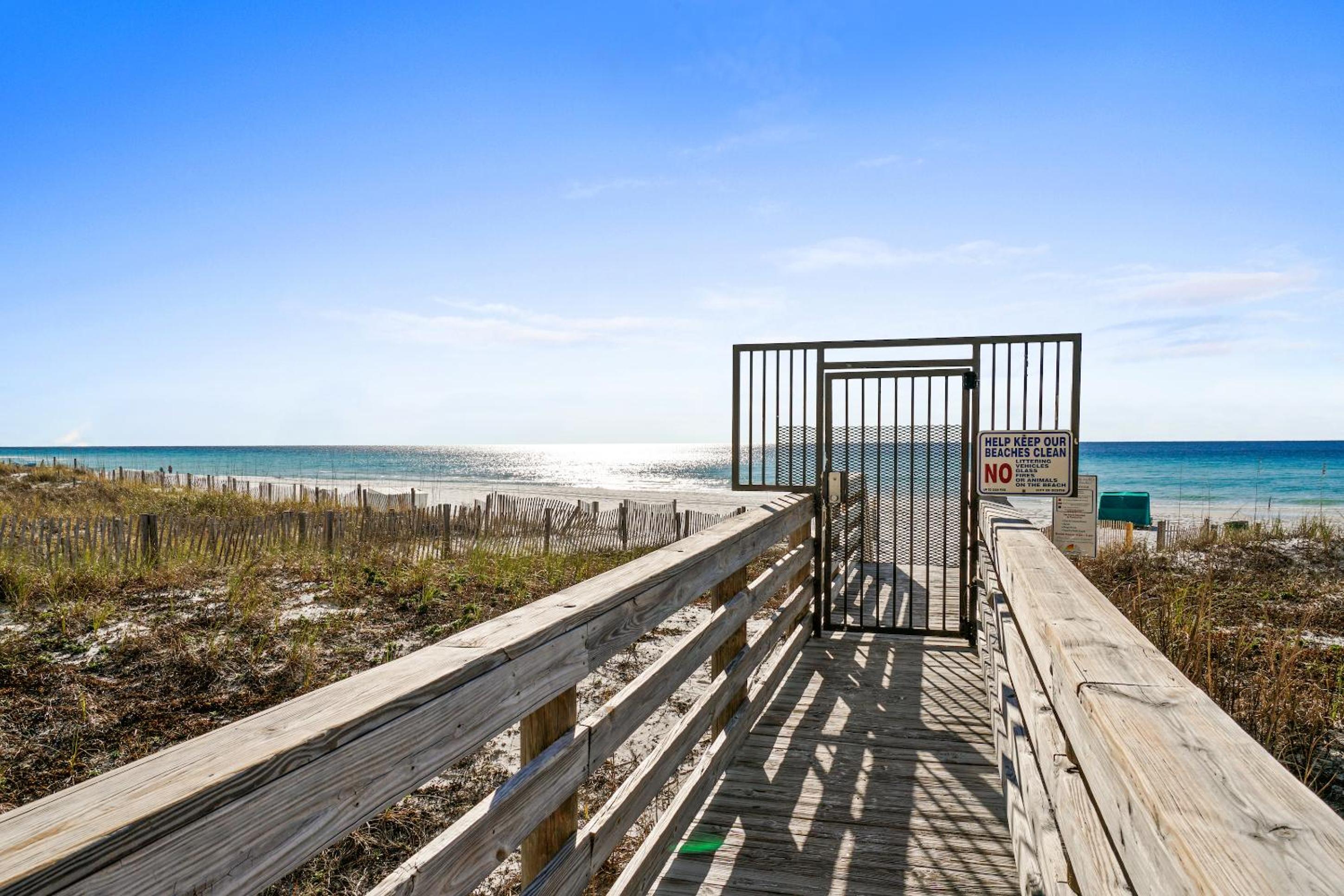 Emerald Towers by Panhandle Getaways
