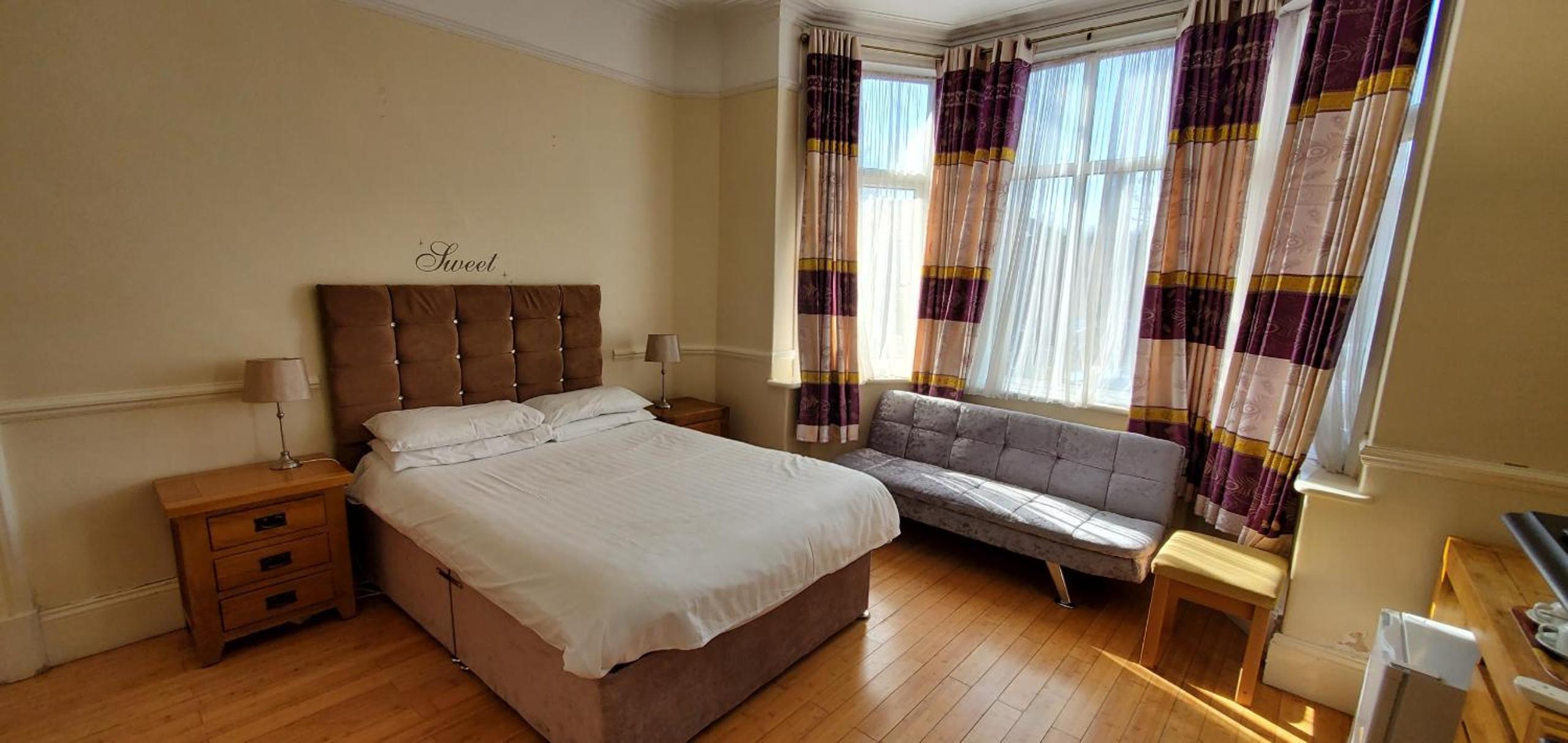 Diamonds Guest House